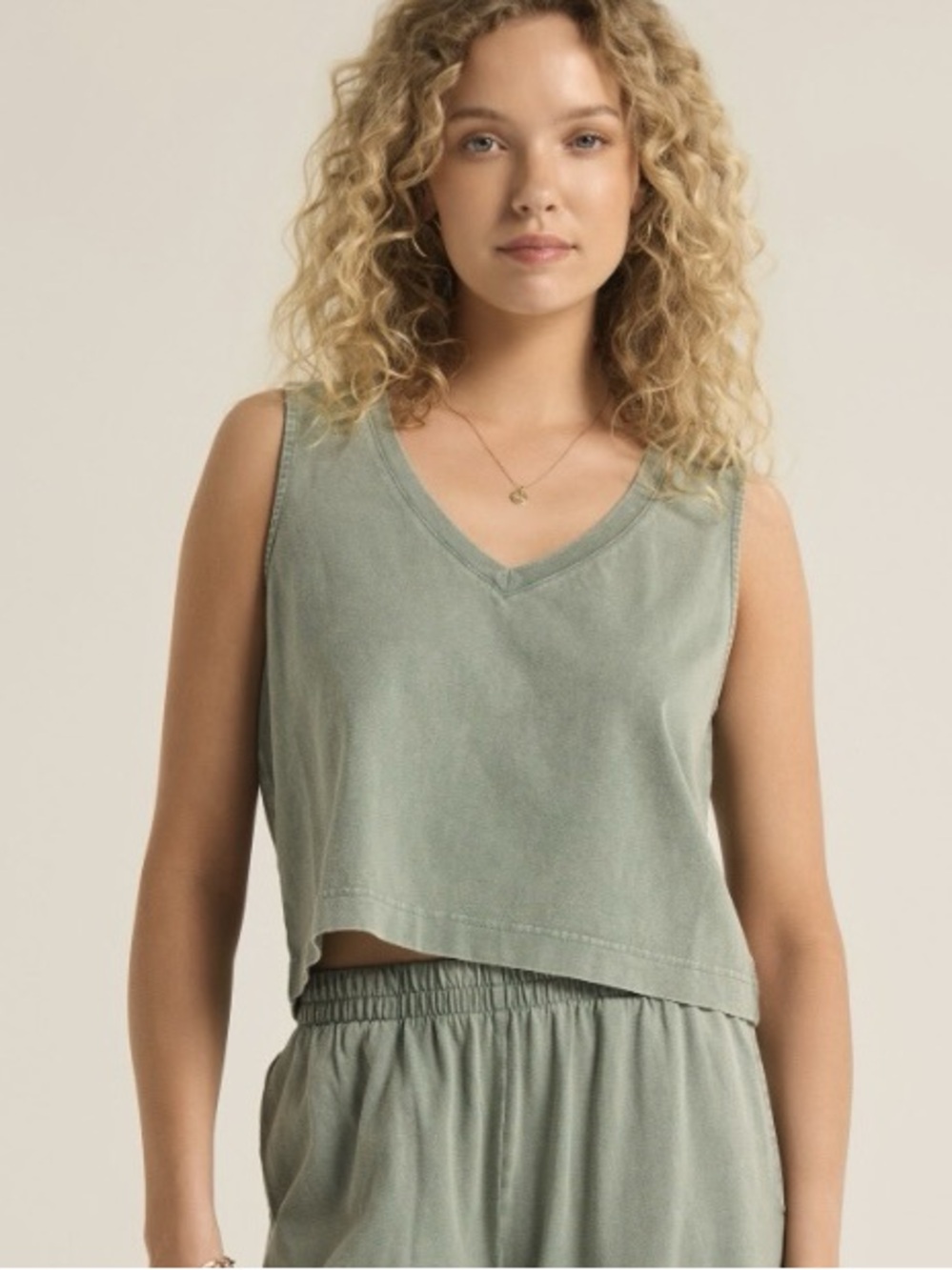 (2 pieces) Z supply Sloane v neck top and matching bottoms